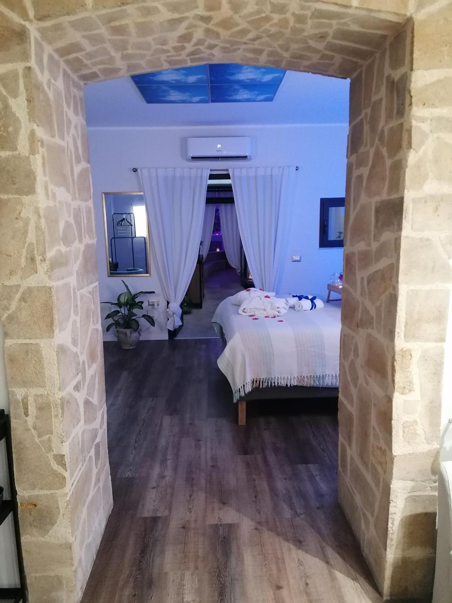 Mastrangelo Suite & Spa Палермо Стая снимка