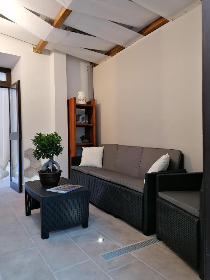 Mastrangelo Suite & Spa Палермо Екстериор снимка
