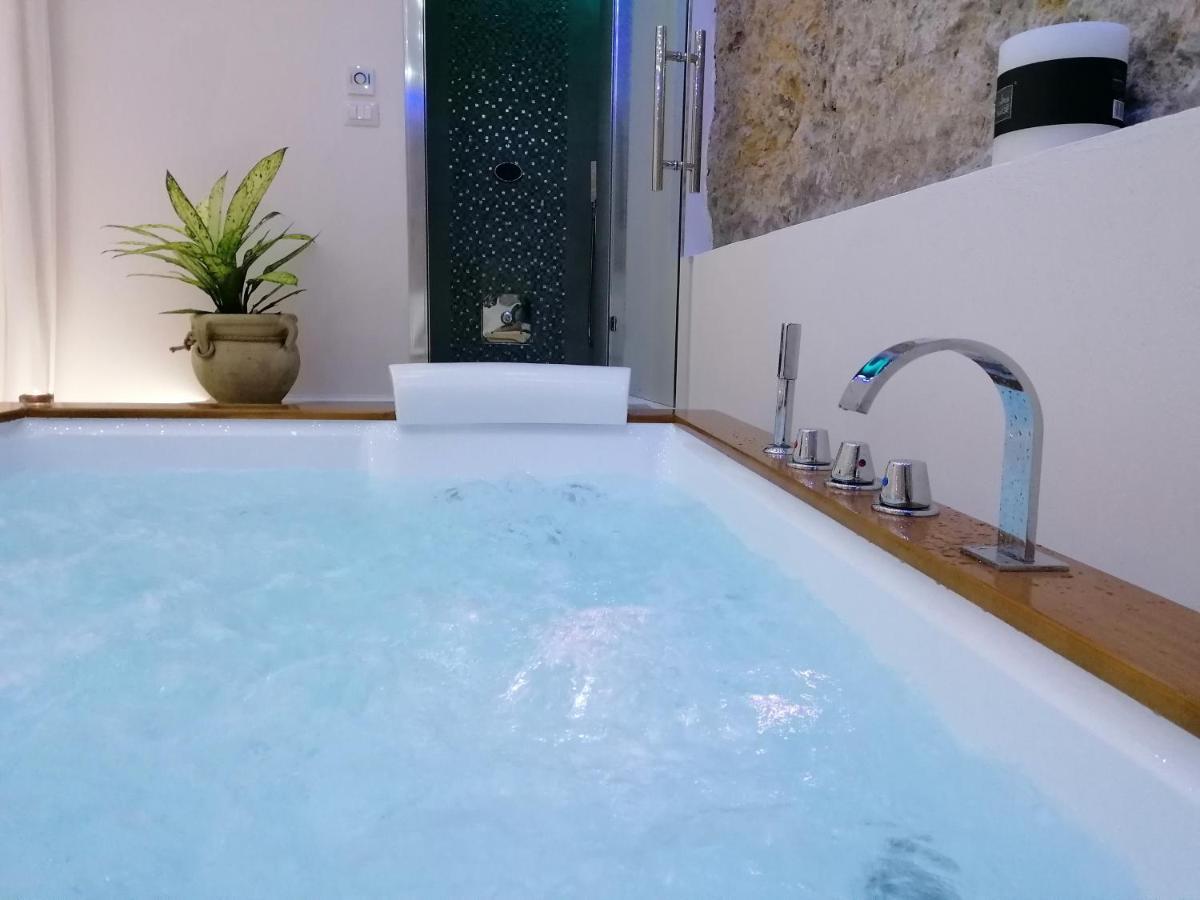 Mastrangelo Suite & Spa Палермо Екстериор снимка