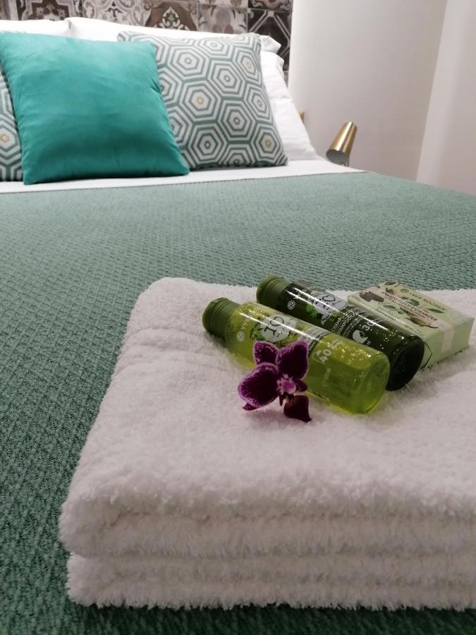 Mastrangelo Suite & Spa Палермо Екстериор снимка